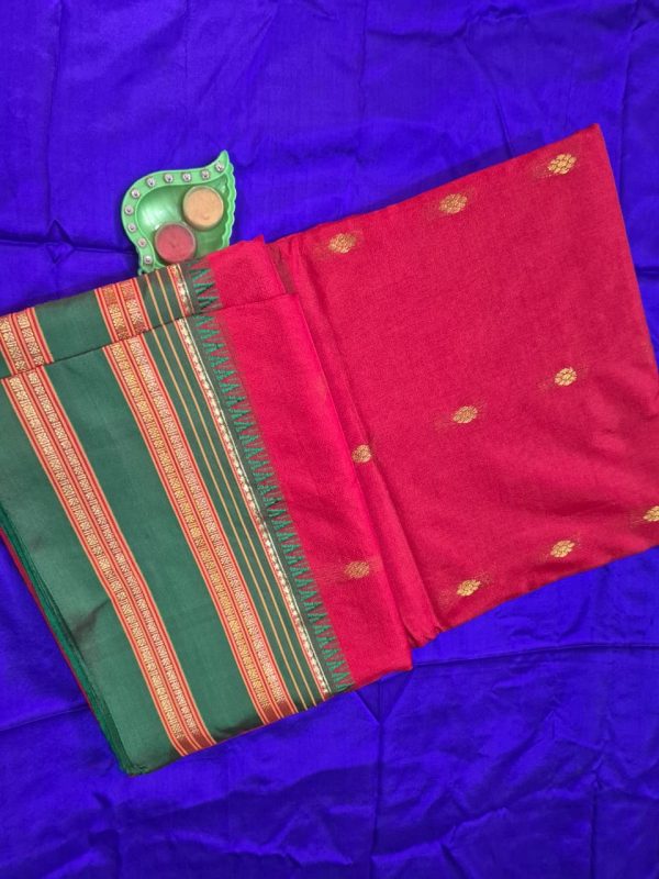 elegant-red-and-bottle-green-narayan-peth-saree