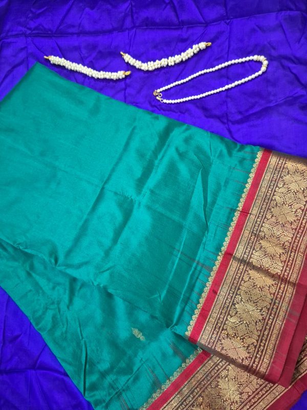 elegant-teal-kanjivaram-saree